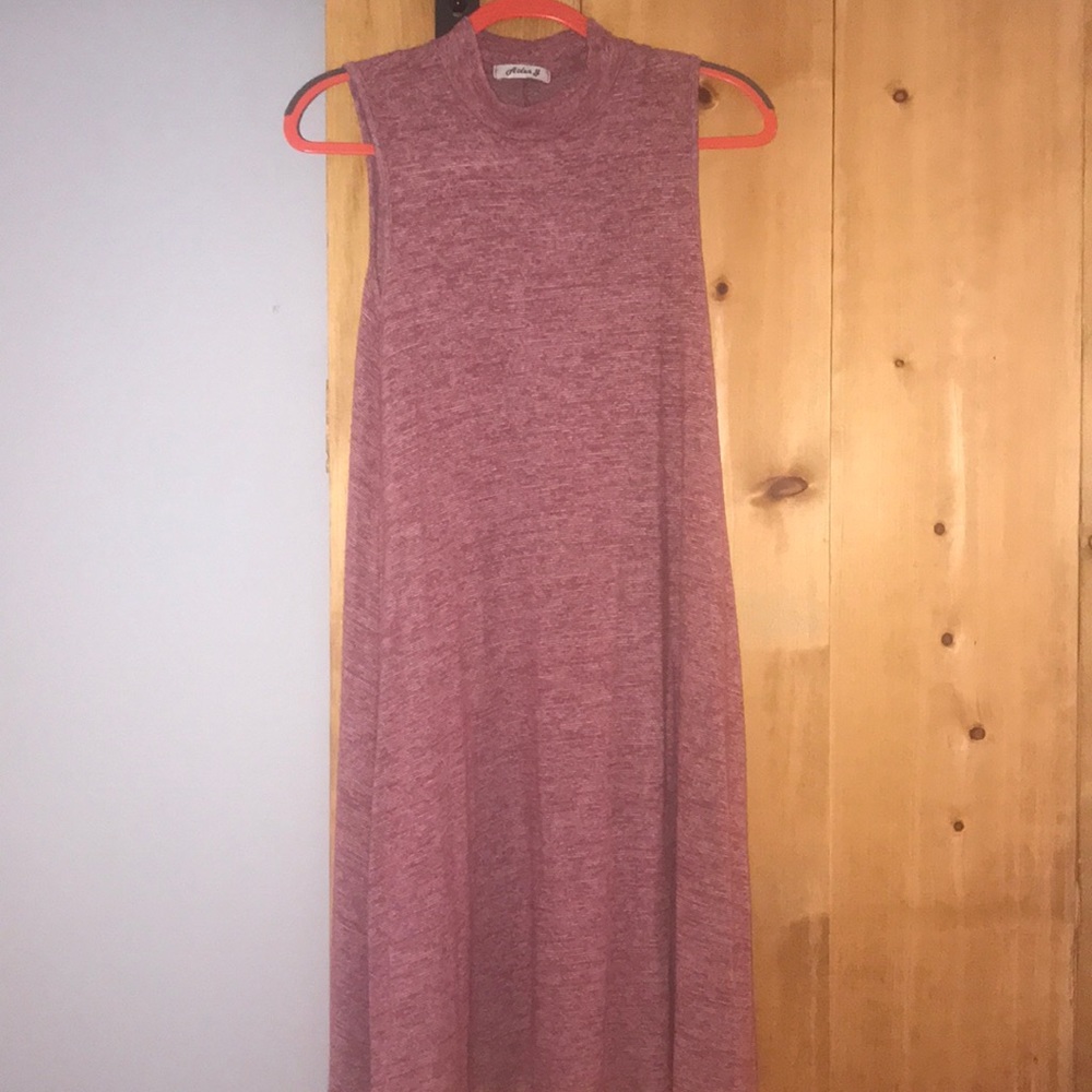 Sleeveless soft long dress